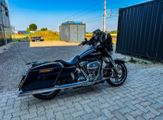 Harley-Davidson Street Glide Special FLHXS Tourer 