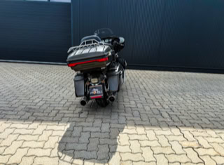 Harley-Davidson E-Glide Ultra Limited Tourer 