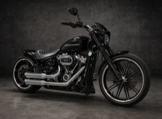 Harley-Davidson Softail Breakout 114 FXBRS Chopper / Cruiser