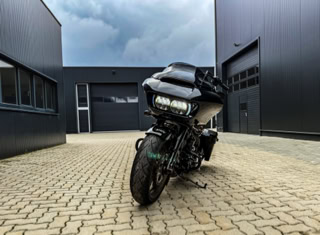 Harley-Davidson Road Glide FLRTXST - **Winterschlußverkauf** Tourer