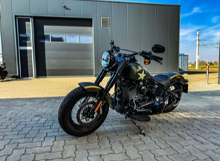 Harley-Davidson Softail Slim FLSS Chopper / Cruiser