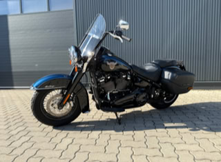 Harley-Davidson Heritage 114 FLHCS Chopper / Cruiser