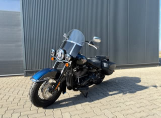 Harley-Davidson Heritage 114 FLHCS Chopper / Cruiser